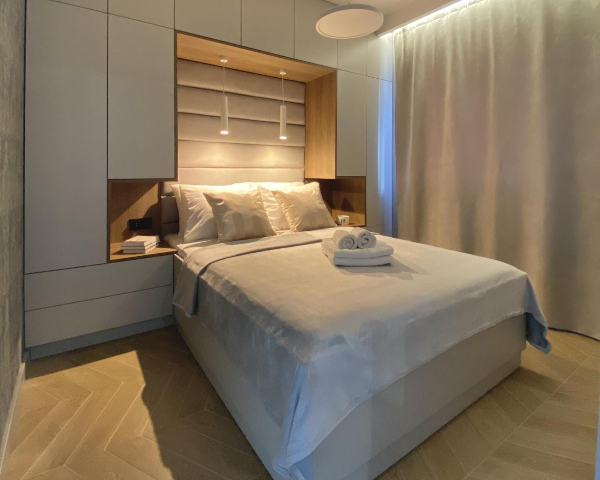 Appartamento Grey House + Free Parking Breslavia Esterno foto